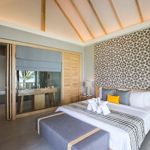 Deluxe Villa mit Strandblick