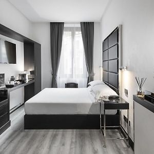Standard Zimmer mit Kingsize-Bett