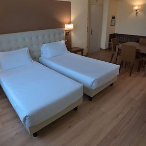 Familien-Zimmer