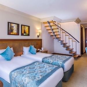 Familien-Zimmer mit Kingsize-Bett