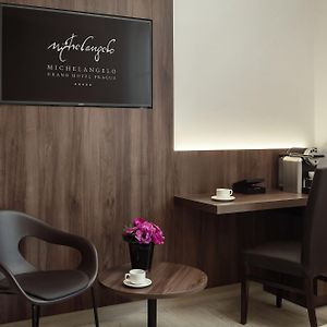Angrenzendes Zimmer