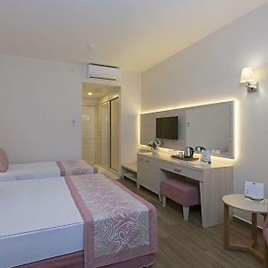 Dreibettzimmer