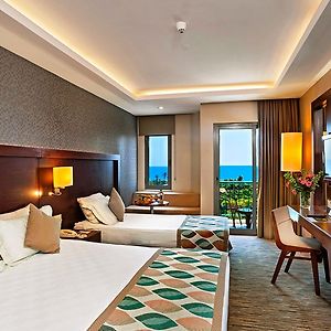 Standard Zimmer mit Kingsize-Bett