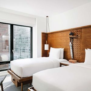 Zimmer mit zwei Einzelbetten