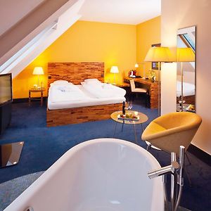 Deluxe Zimmer mit Kingsize-Bett