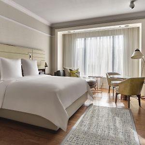 Deluxe Zimmer mit Kingsize-Bett