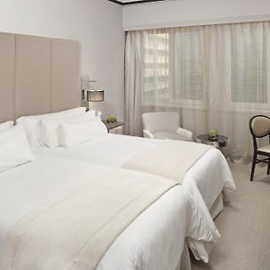 Deluxe Zimmer mit Kingsize-Bett