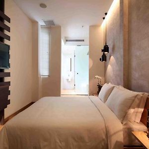 Deluxe Zimmer mit Kingsize-Bett