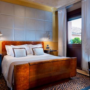 Executive Zimmer mit Kingsize-Bett