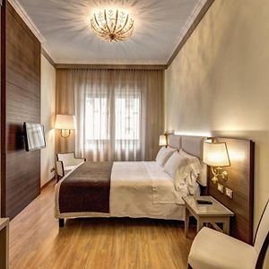 Dreibettzimmer