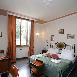 Dreibettzimmer