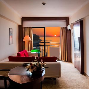 Suite adults only