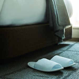 Zimmer mit Kingsize-Bett