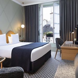 Superior Zimmer mit Kingsize-Bett