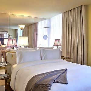 Executive Zimmer mit Kingsize-Bett