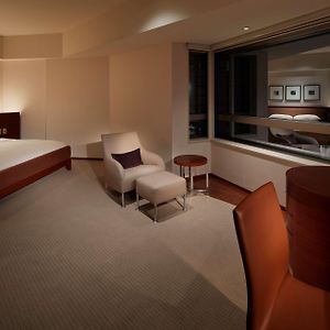 Deluxe Zimmer mit Kingsize-Bett
