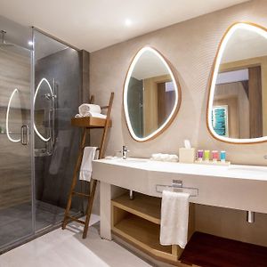 Junior Suite mit Schwimmbadblick