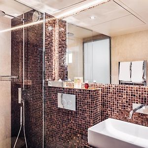 Club Junior Suite