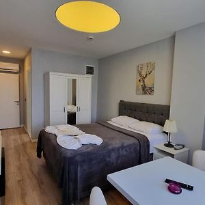 Deluxe Zimmer mit Kingsize-Bett