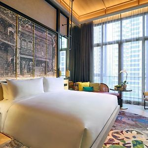 Deluxe Zimmer mit Kingsize-Bett
