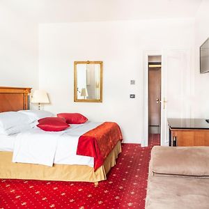 Zimmer mit Queensize-Bett