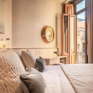 Deluxe Zimmer mit Kingsize-Bett