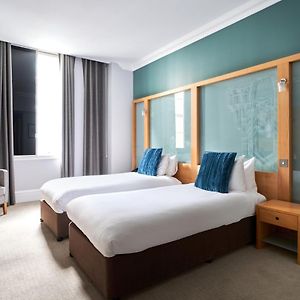 Standard Zimmer mit zwei Einzelbetten