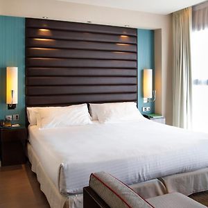 Deluxe Zimmer mit Kingsize-Bett