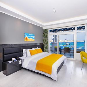 Junior Suite mit Kingsize-Bett und mit Strandblick