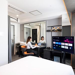 Zimmer mit Queensize-Bett