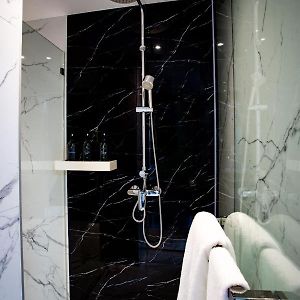 Deluxe Dreibettzimmer