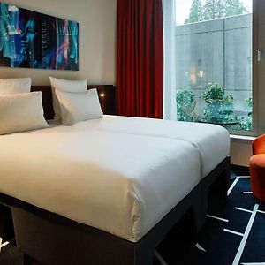 Zimmer mit zwei Einzelbetten