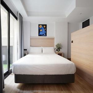 Mittelgroßes Studio mit Kingsize-Bett