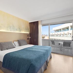 Standard Zimmer mit Kingsize-Bett