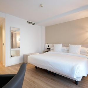 Zimmer mit zwei Einzelbetten