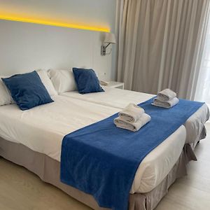 Zimmer mit zwei Einzelbetten