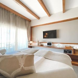 Standard Zimmer mit Kingsize-Bett