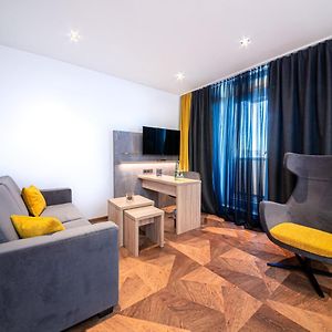 Familien-Zimmer