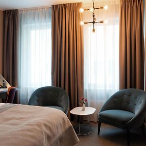 Deluxe Zimmer mit Kingsize-Bett