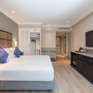 Deluxe Zimmer mit Kingsize-Bett