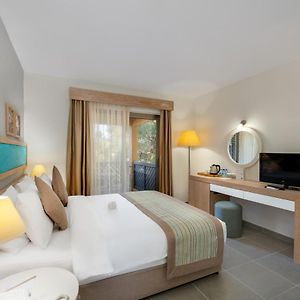 Standard Zimmer mit Kingsize-Bett