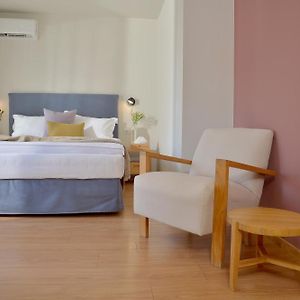 Standard Zimmer mit Kingsize-Bett
