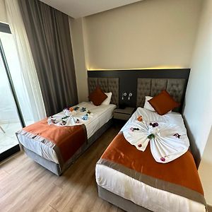 Standard Zimmer mit zwei Einzelbetten
