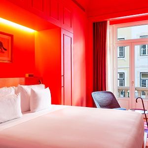 Deluxe Zimmer mit Kingsize-Bett