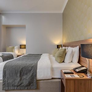 Familien-Zimmer