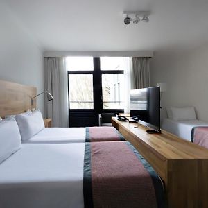 Dreibettzimmer