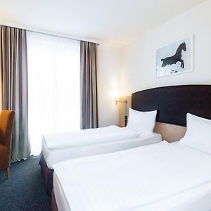Standard Zimmer mit zwei Einzelbetten