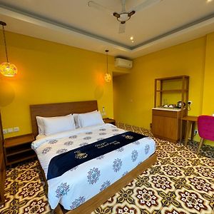 Deluxe Zimmer mit Kingsize-Bett