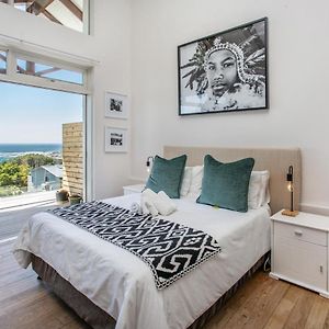 Deluxe Zimmer mit Kingsize-Bett