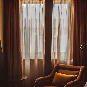 Deluxe Zimmer mit Kingsize-Bett